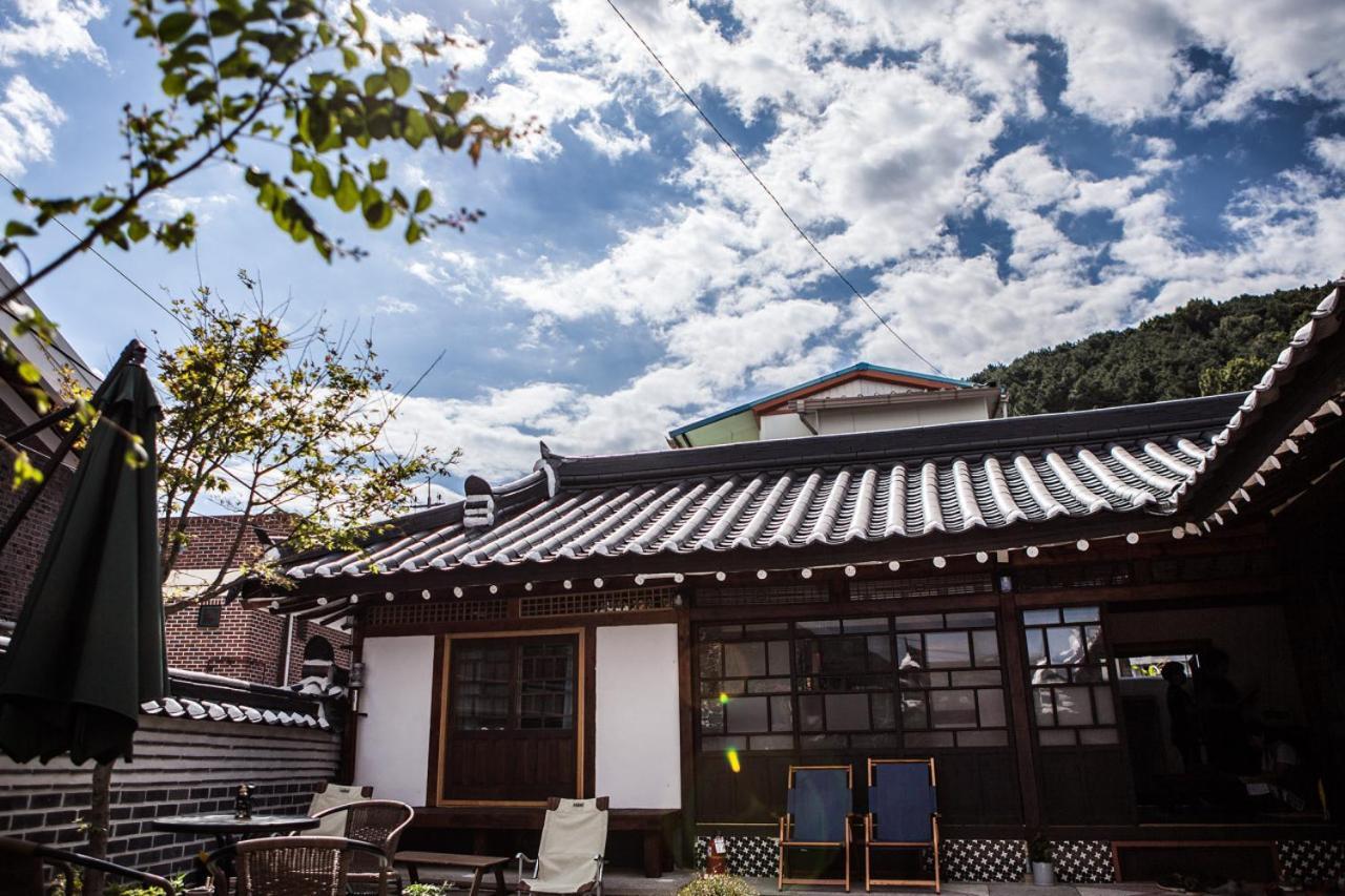 Bonghwangjae Hanok Guesthouse Gongju Eksteriør billede